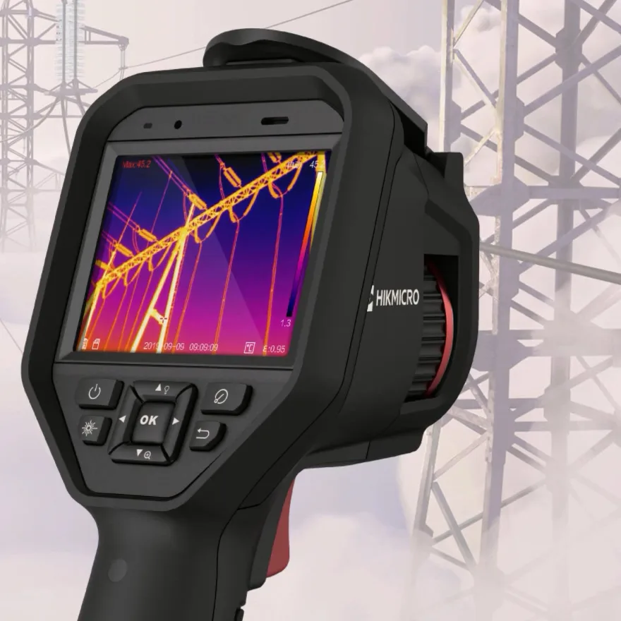 Professional High-Resolution Handheld Thermal Camera with 384x288 pixel sensor - Image 10